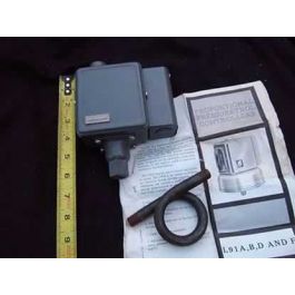 Honeywell L91A1078 Proportional Pressuretrol 10-300 PSI 135 Ohm