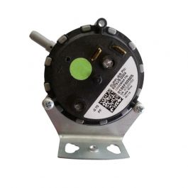 Amana-Goodman 0130F00505 SPST Pressure Switch -0.70" WC