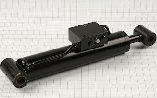 1001105153 Cylinder, Level (Supersedes to #1001203949) | JLG