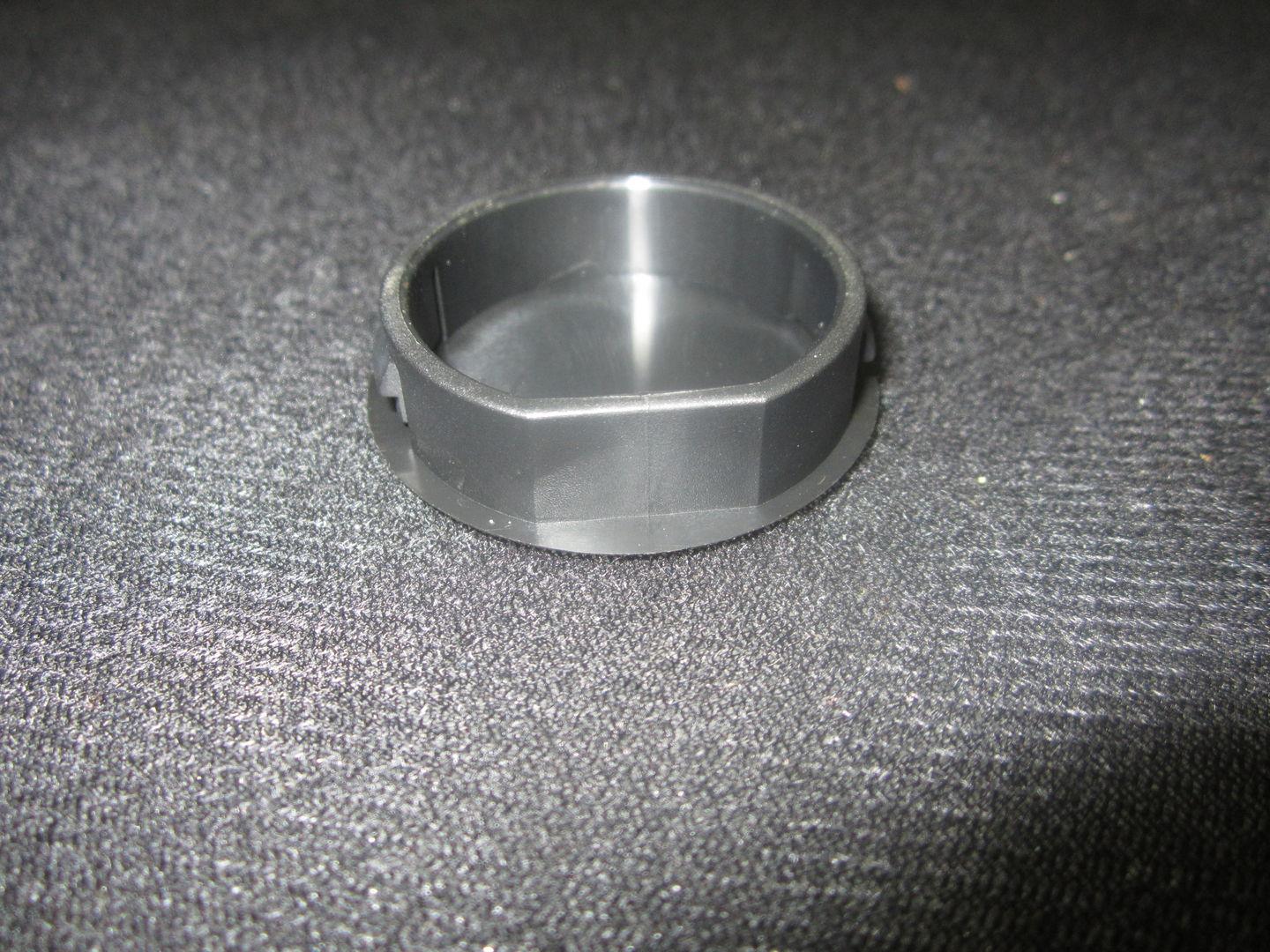 1001110434 Plug, D-Shaped Hole 1.5" | JLG