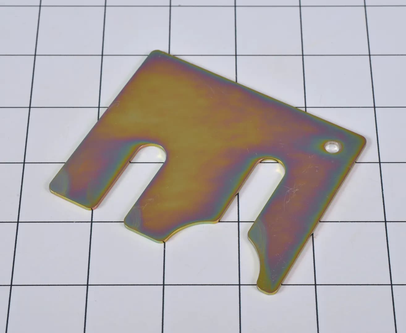 1001121119 Shim, Stl Hood 1.5mm (600S) | JLG