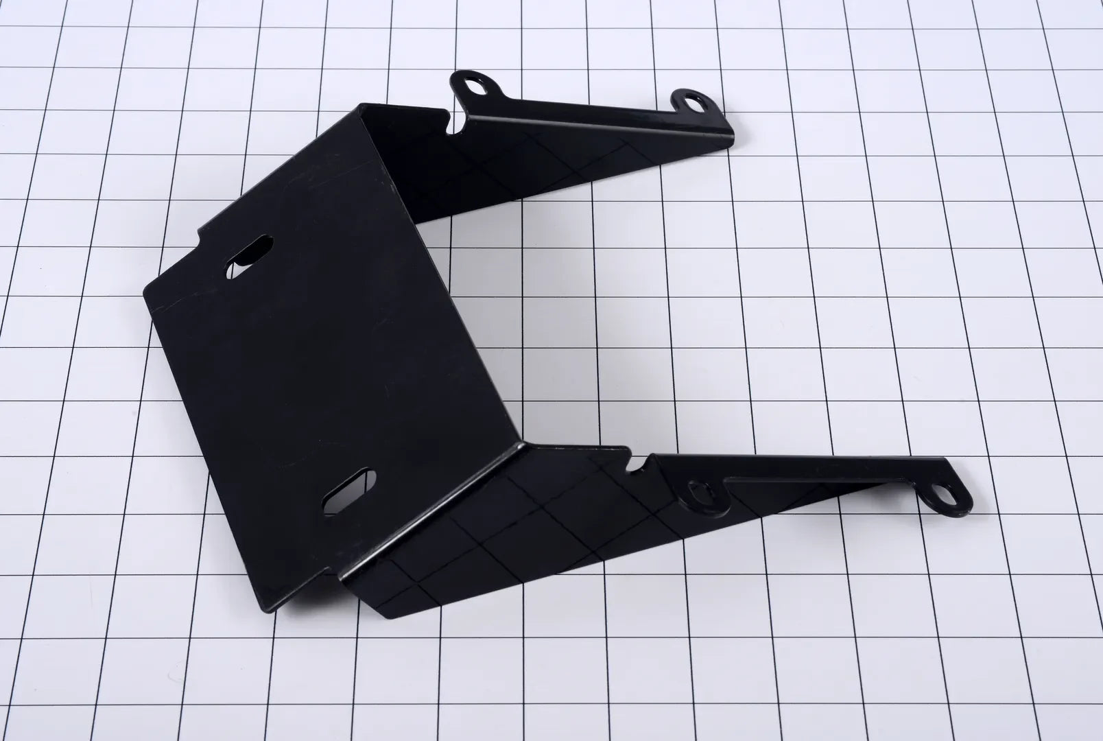 1001122235 Bracket, Receptacle | JLG