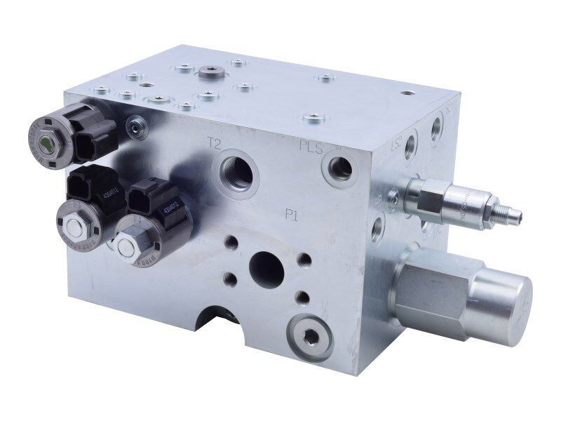 JLG Part # 1001162548 – Priority Function Valve