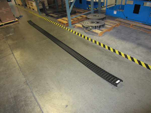 Genie Lift Part # 7-111-01GT - CHAIN,ENERGY, EA