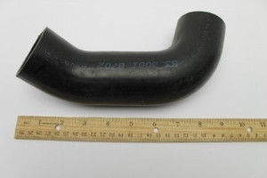 Genie Lift Part # 53.3001.6702GT - HOSE, RADIATOR DEUTZ ENGINE, EA