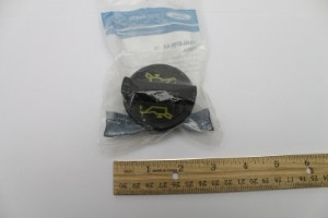 Genie Lift Part # 58632GT - CAP,OIL FILLER,FORD DSG 423, EA