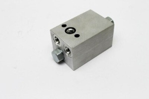 Genie Lift Part # 7-234-35GT - VALVE,DUAL PILOT CHECK, EA