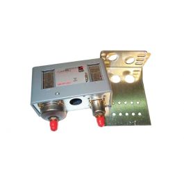 Johnson Controls P170MA-18 Manual Reset Pressure Control Switch 12"/80 PSI 100-425 PSI High Side