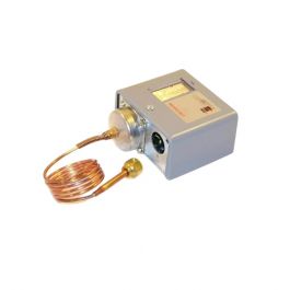 Johnson Controls P70EA-14 12" Pressure Control 80 PSI 5-35 PSI Differential 36" Capillary