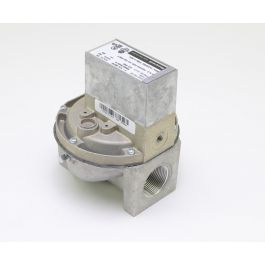 Honeywell V88A1626 Diaphragm Gas Valve 1 1/4" NPT 1/2" PSI 24V